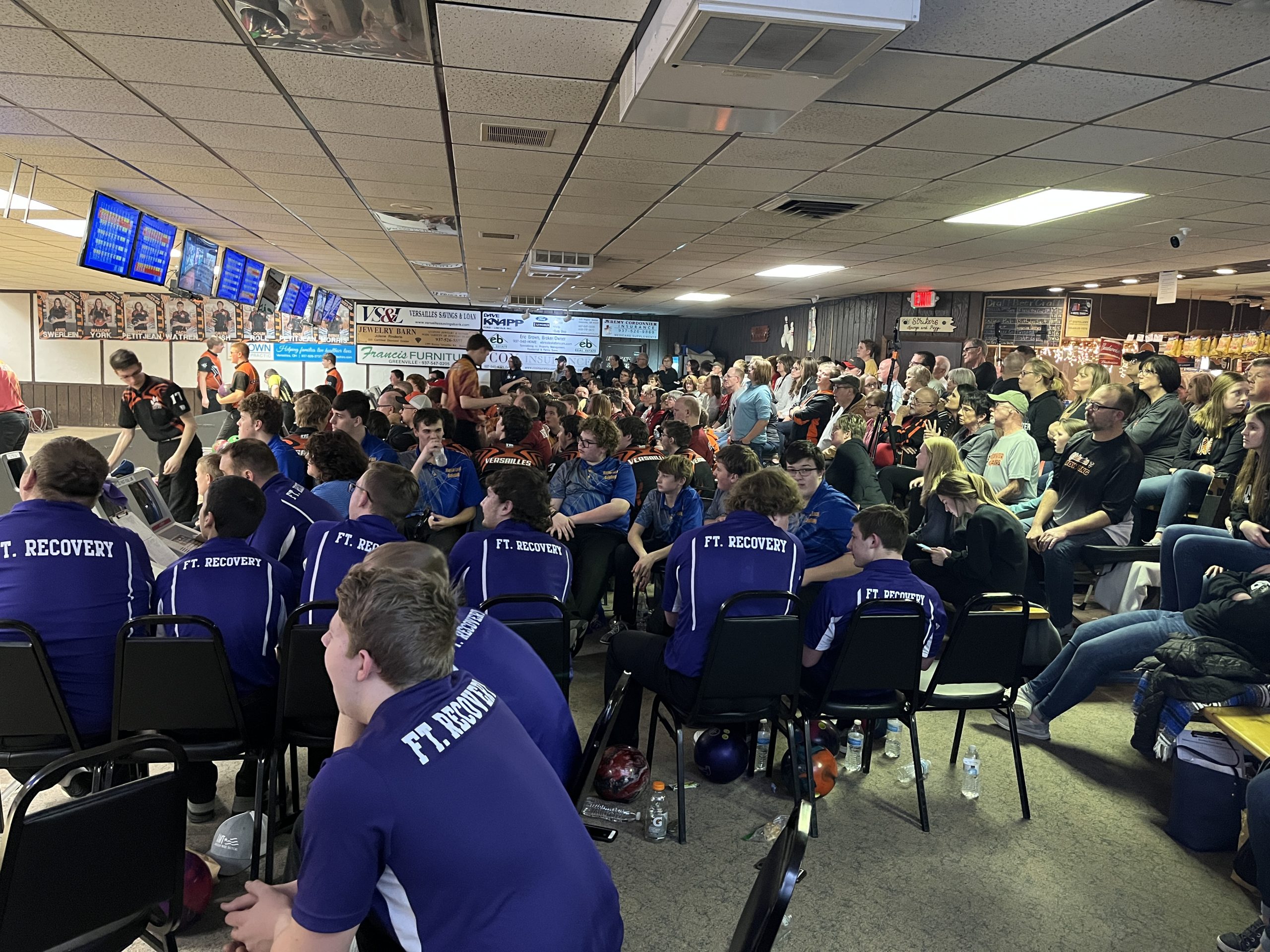 2021-2022 MAC Boys Bowling Team Co-Champions – Coldwater Cavaliers & Versailles Tigers